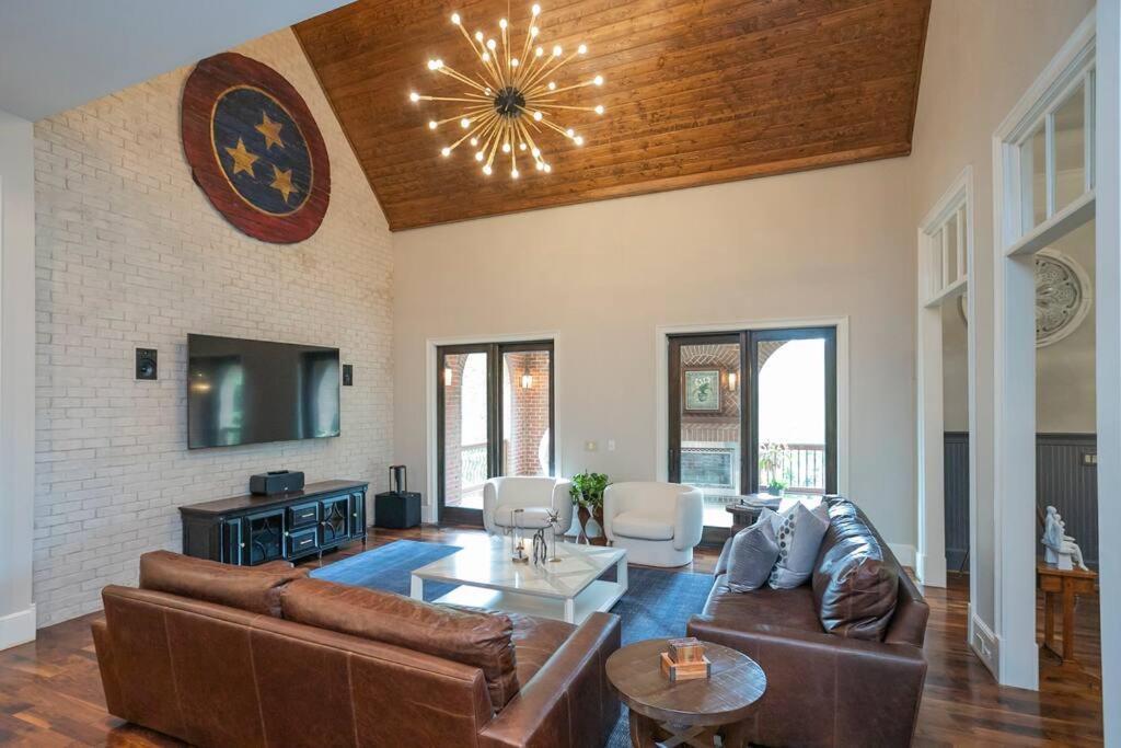 Supreme Luxury For Discerning Tastes Villa Nashville Eksteriør bilde