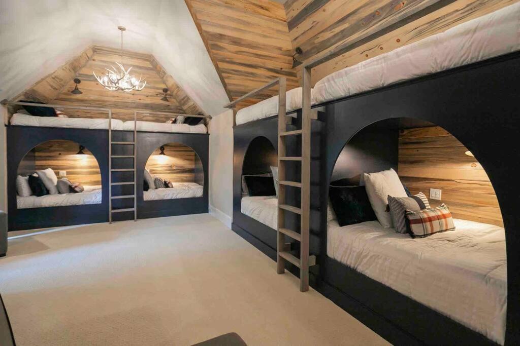 Supreme Luxury For Discerning Tastes Villa Nashville Eksteriør bilde