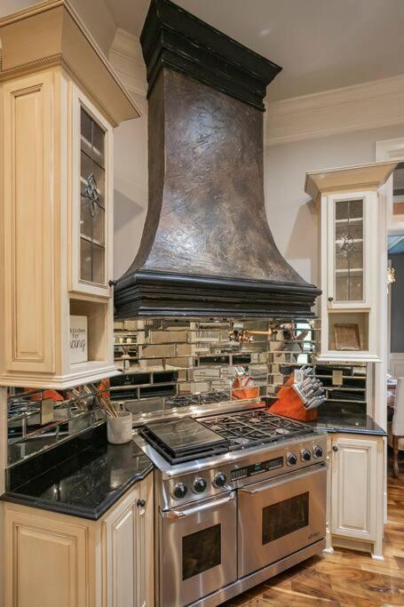 Supreme Luxury For Discerning Tastes Villa Nashville Eksteriør bilde