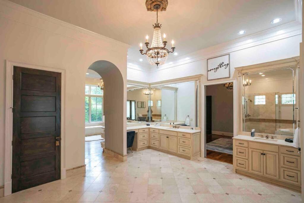 Supreme Luxury For Discerning Tastes Villa Nashville Eksteriør bilde